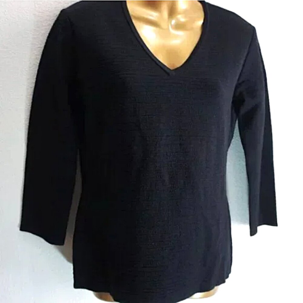 St John Sport By Marie Gray v-neck sweater size S